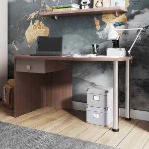 детский письменный стол