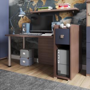 детский письменный стол