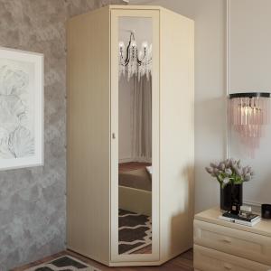 Распашные шкафы