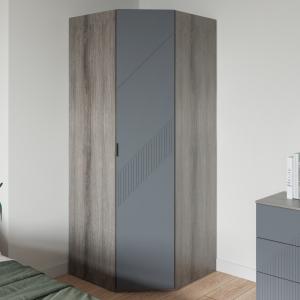 Распашные шкафы