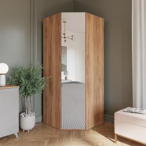 Распашные шкафы