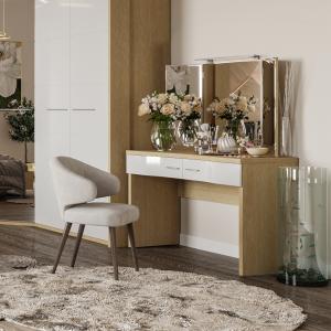 Туалетный стол