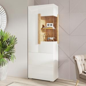 шкафы-витрины