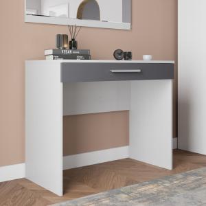 Туалетный стол