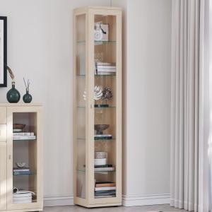 шкафы-витрины