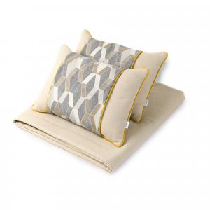 декоративные подушки