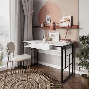 письменный стол в комнату