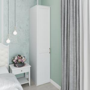 Распашные шкафы