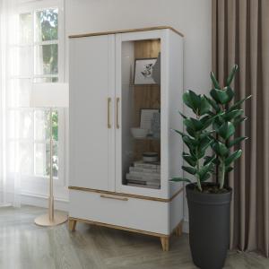 шкафы-витрины