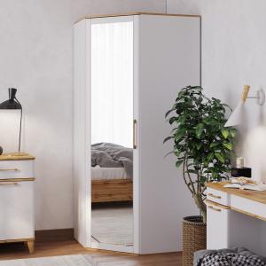 Распашные шкафы