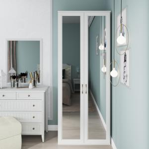 Распашные шкафы