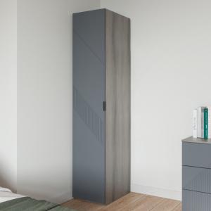 Распашные шкафы