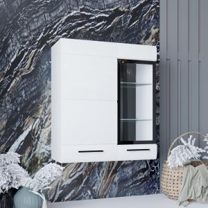 навесной шкаф в комнату