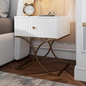 прикроватные тумбы