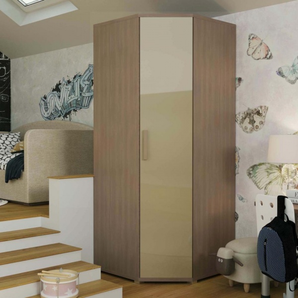 шкаф в детскую комнату