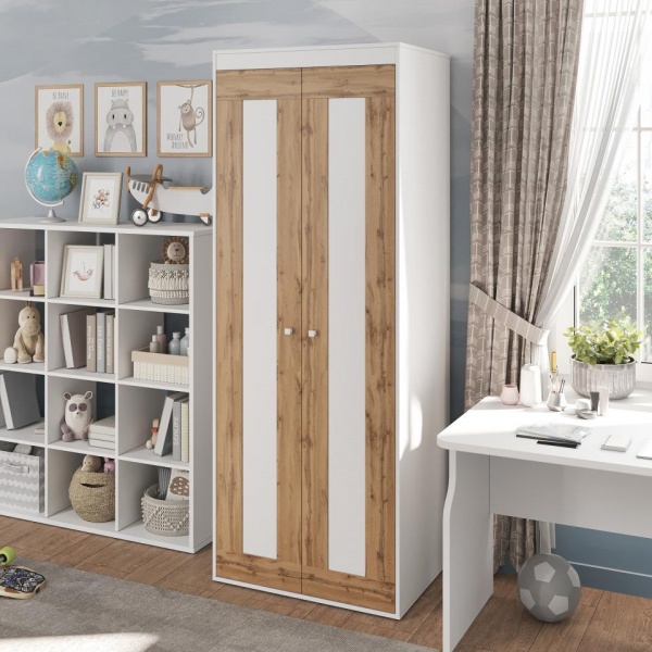 шкаф в детскую комнату