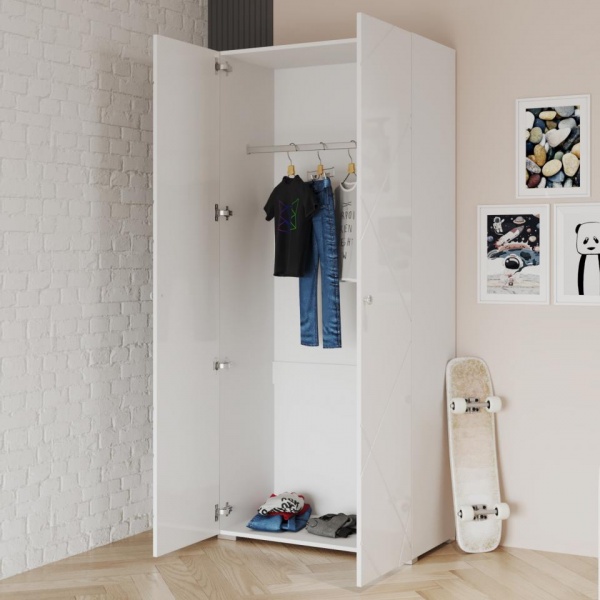 шкаф в детскую комнату