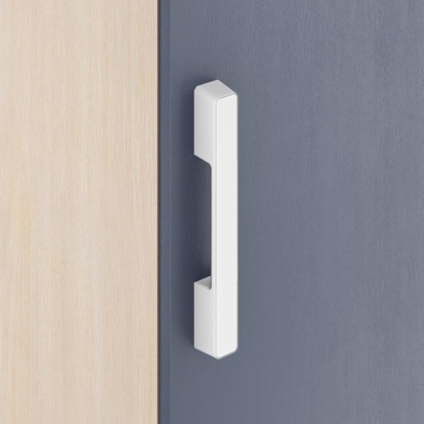 шкаф в детскую комнату