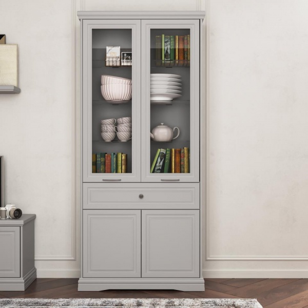 шкафы-витрины