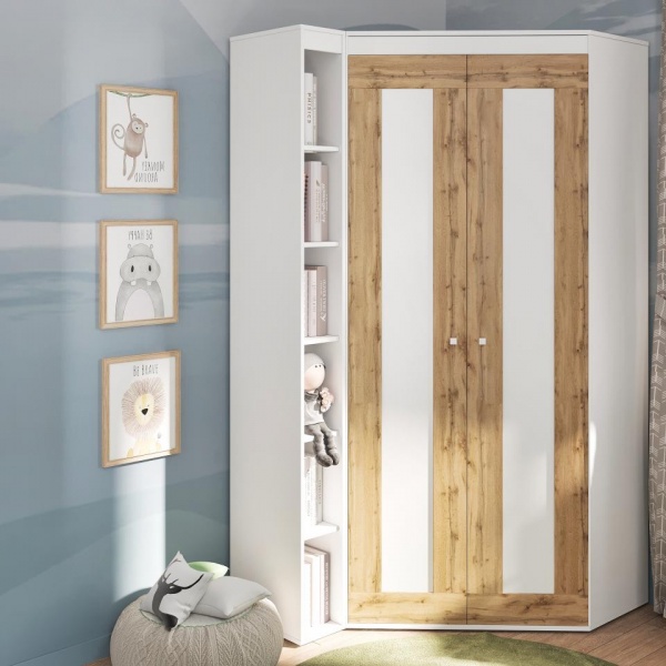 шкаф в детскую комнату