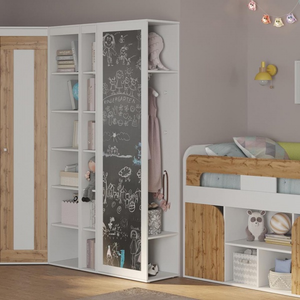 шкаф в детскую комнату
