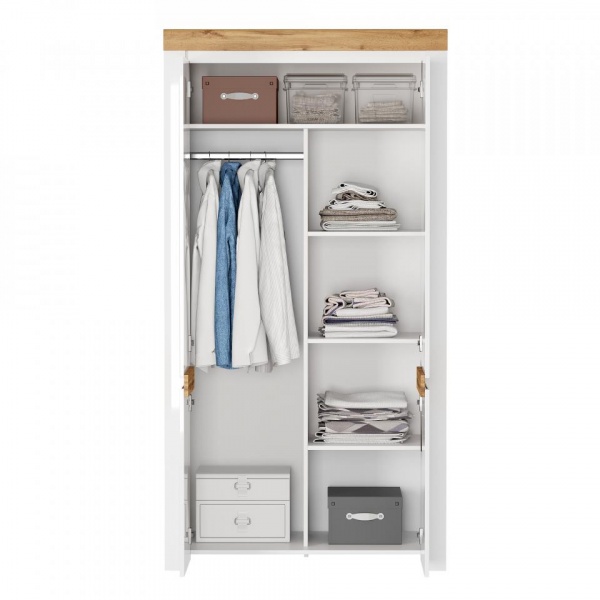 Распашные шкафы