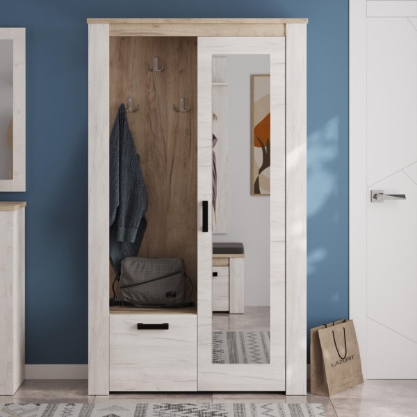 Распашные шкафы