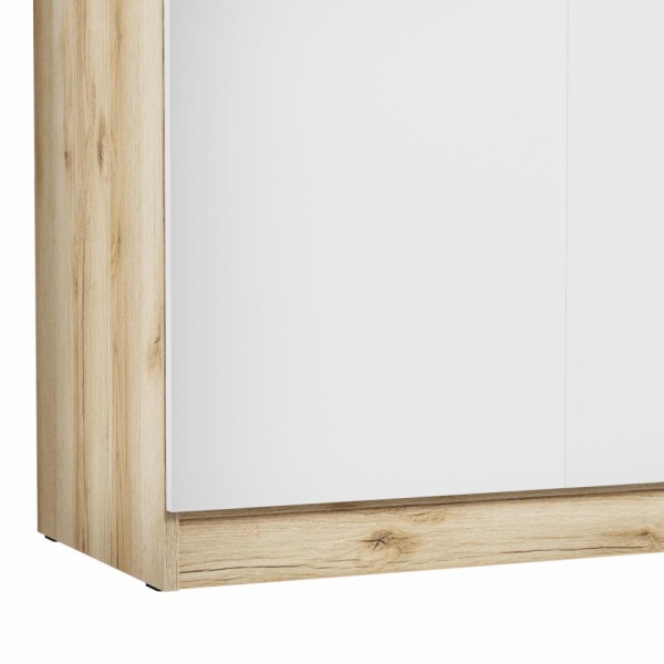 Распашные шкафы