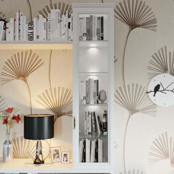 навесной шкаф в комнату