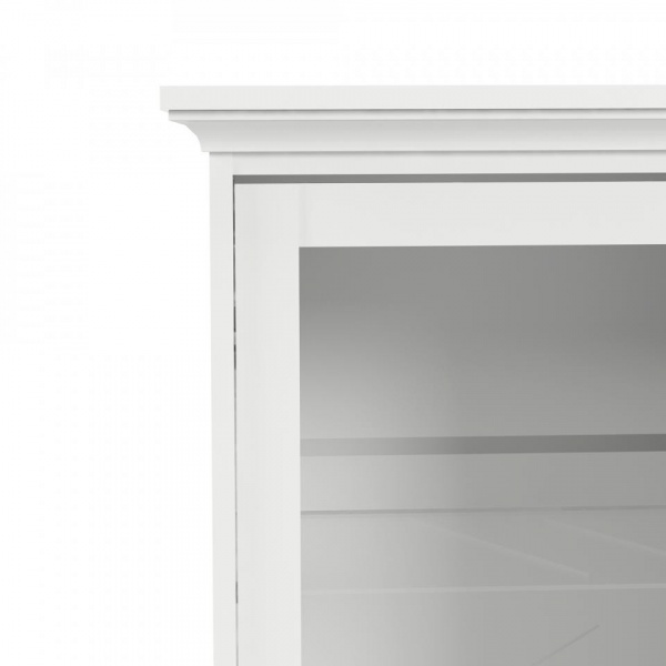 навесной шкаф в комнату