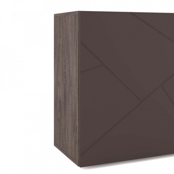 навесной шкаф в комнату