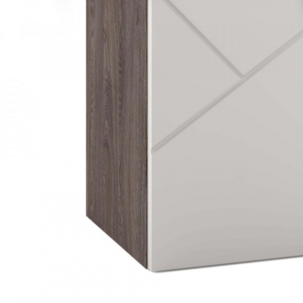 навесной шкаф в комнату