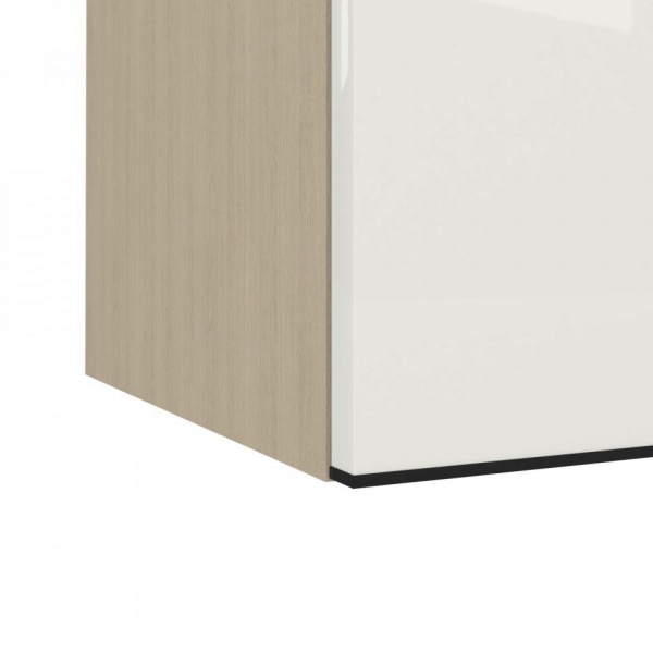 навесной шкаф в комнату