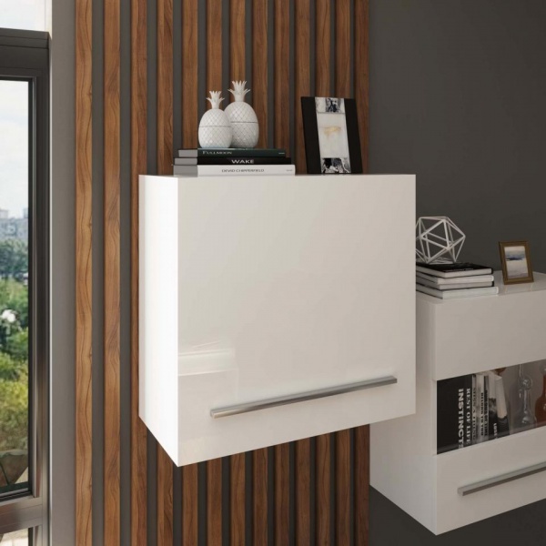 навесной шкаф в комнату