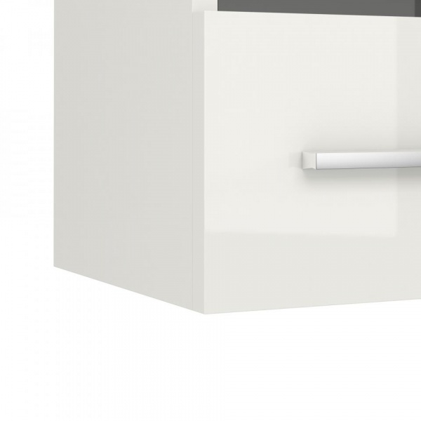 навесной шкаф в комнату