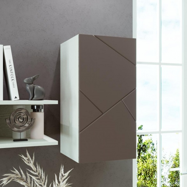 навесной шкаф в комнату