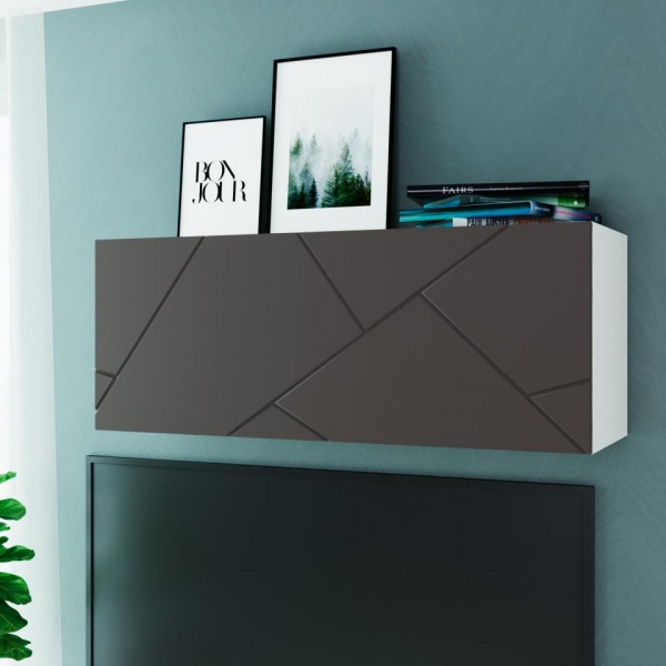 навесной шкаф в комнату