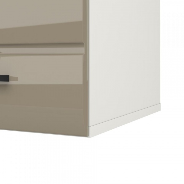 навесной шкаф в комнату