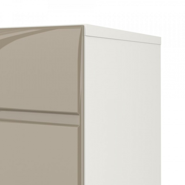 навесной шкаф в комнату