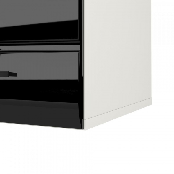 навесной шкаф в комнату