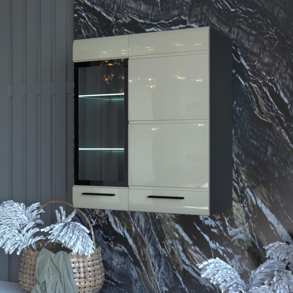 навесной шкаф в комнату