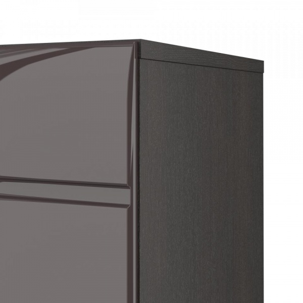 навесной шкаф в комнату