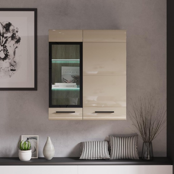 навесной шкаф в комнату