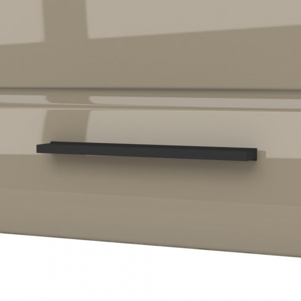 навесной шкаф в комнату