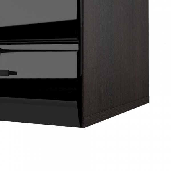 навесной шкаф в комнату