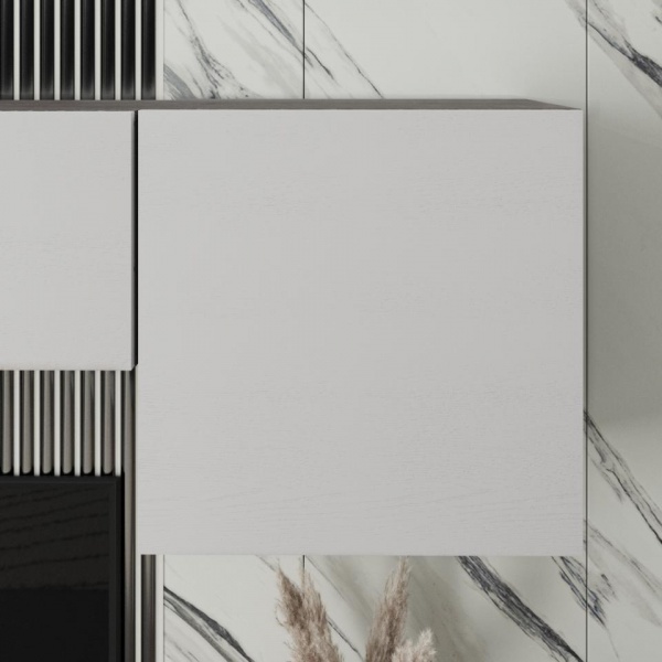 навесной шкаф в комнату