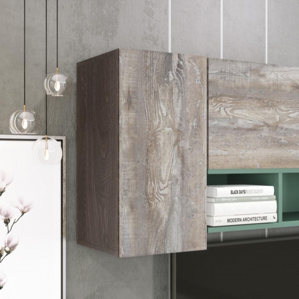 навесной шкаф в комнату