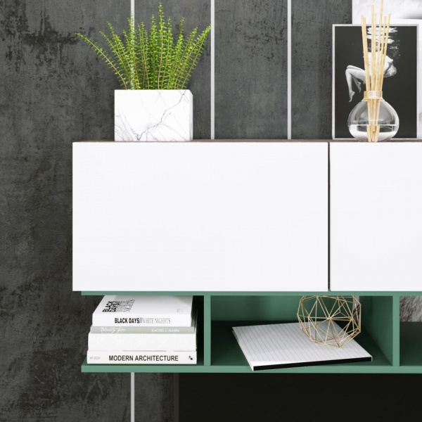 навесной шкаф в комнату