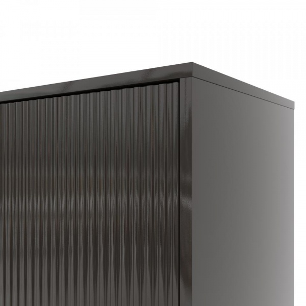 навесной шкаф в комнату