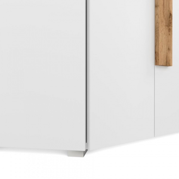 Распашные шкафы